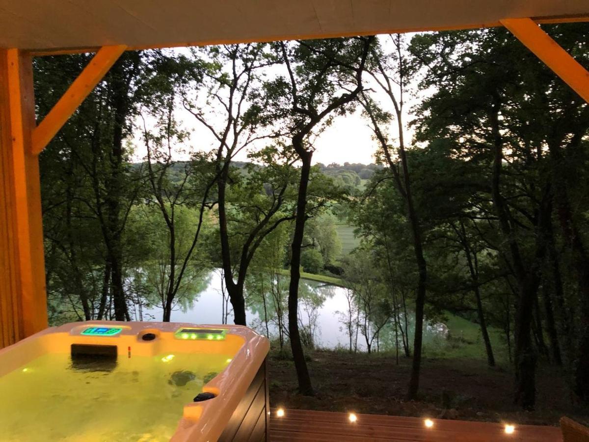 Les Cabanes Du Lac - Spa - Petit Dejeune - Cabane Du Frene & Cabane Du Chene Premium Sevignacq Стая снимка