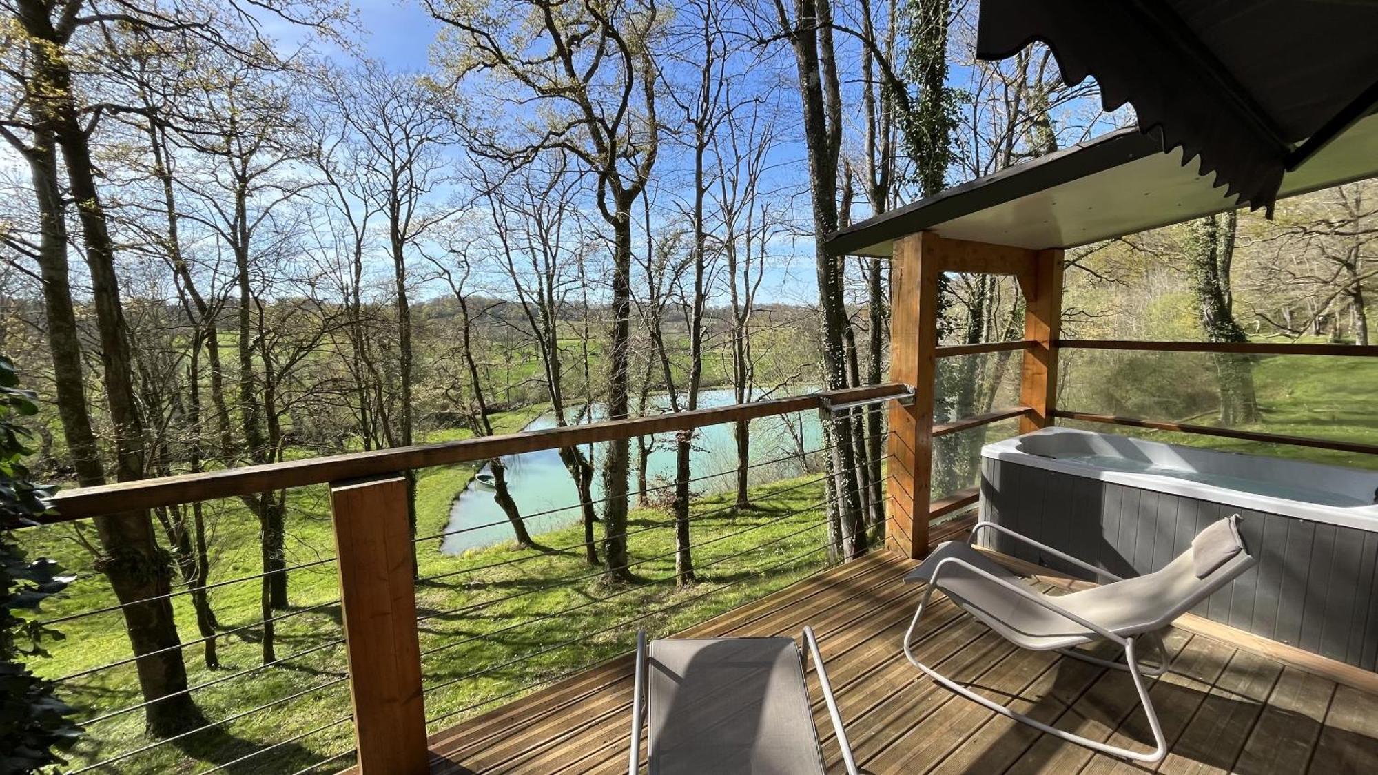 Les Cabanes Du Lac - Spa - Petit Dejeune - Cabane Du Frene & Cabane Du Chene Premium Sevignacq Екстериор снимка